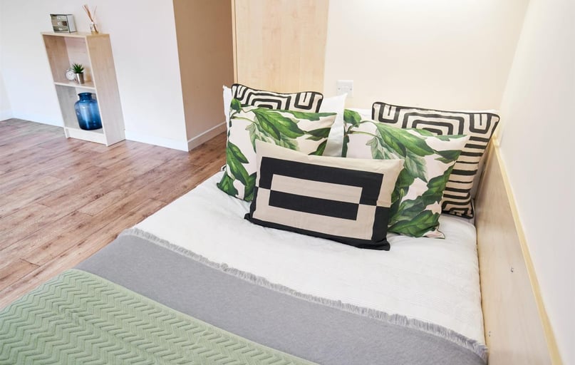 Newcastle Street, Devonshire Green, Sheffield - Image 1